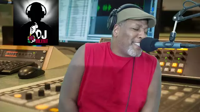 Tropicaleze Live on 25-Aug-22-14:45:48