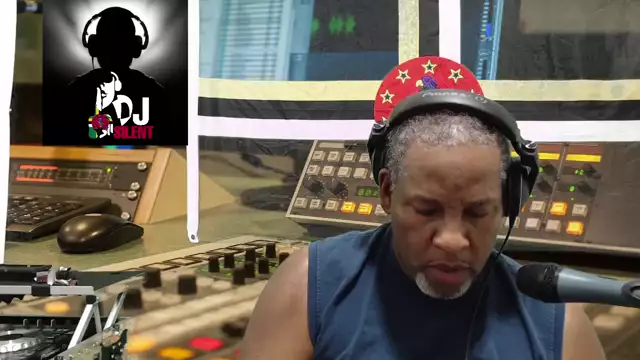 Tropicaleze Live on 04-Apr-23-19:08:06