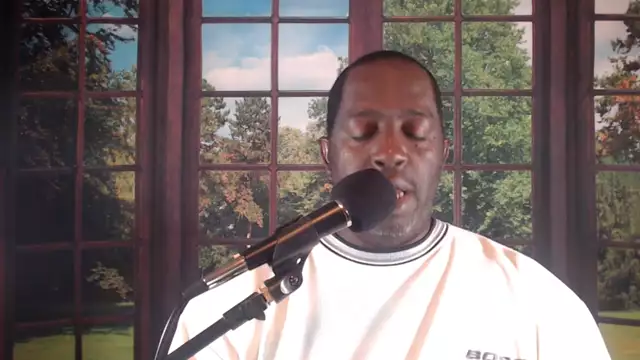 LIFE101 Radio Live on 02-May-24-20:07:52